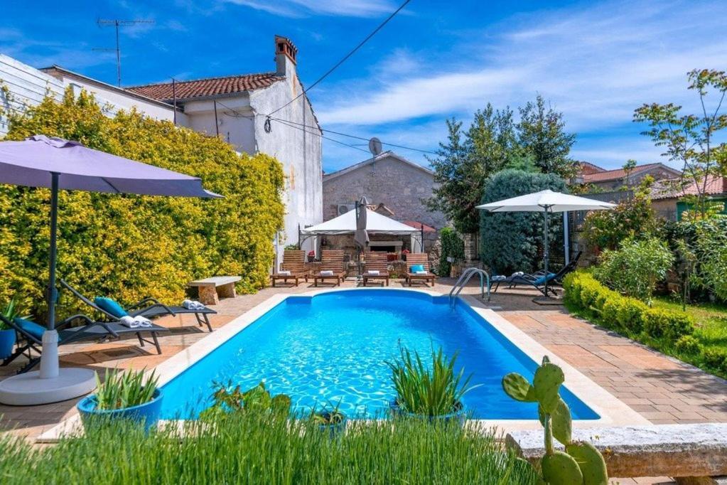 Villa Kazun With Private Pool And Two Gardens Marcana Bagian luar foto
