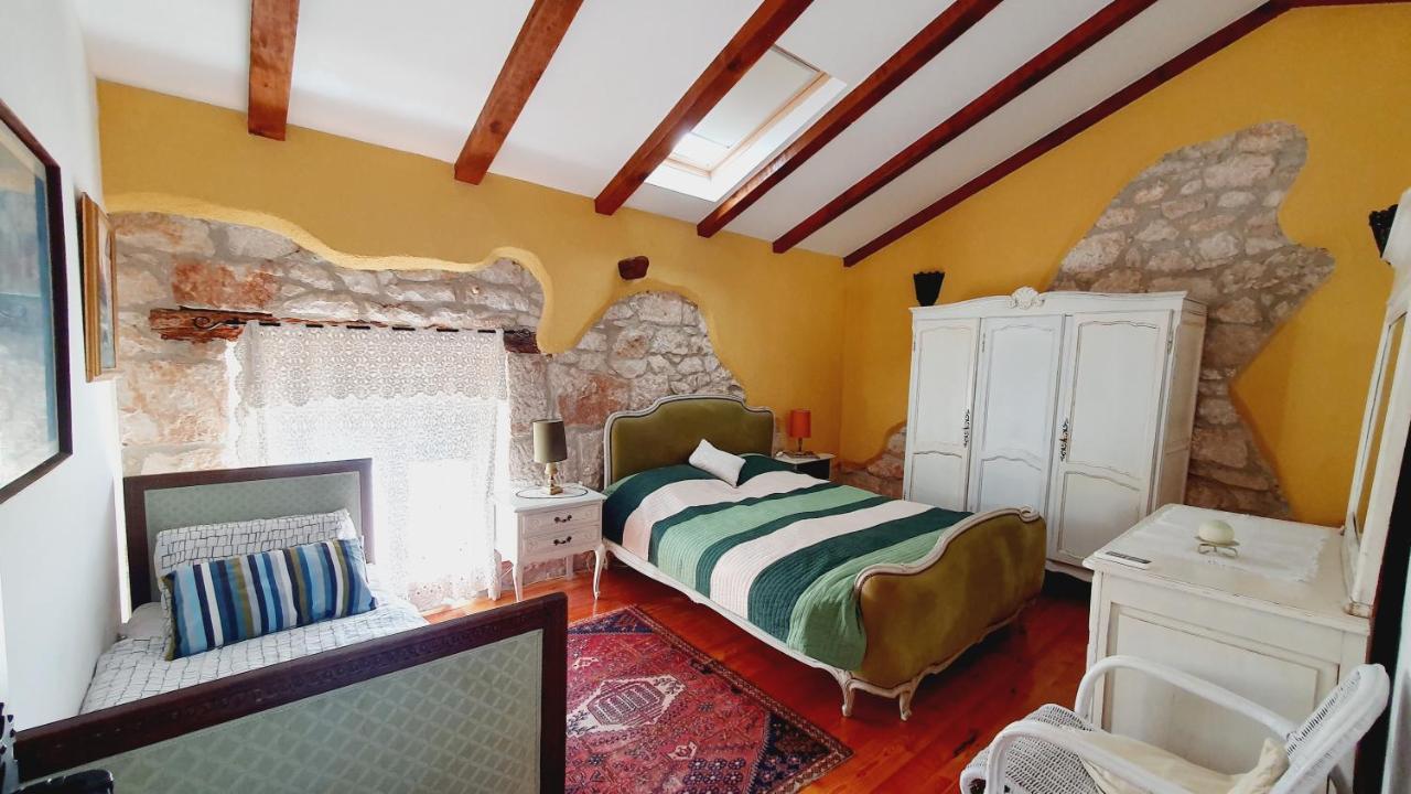 Villa Kazun With Private Pool And Two Gardens Marcana Bagian luar foto
